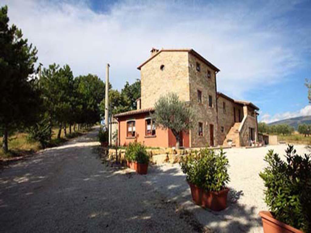 Il Casalino Villa Gualdo Tadino Exterior photo
